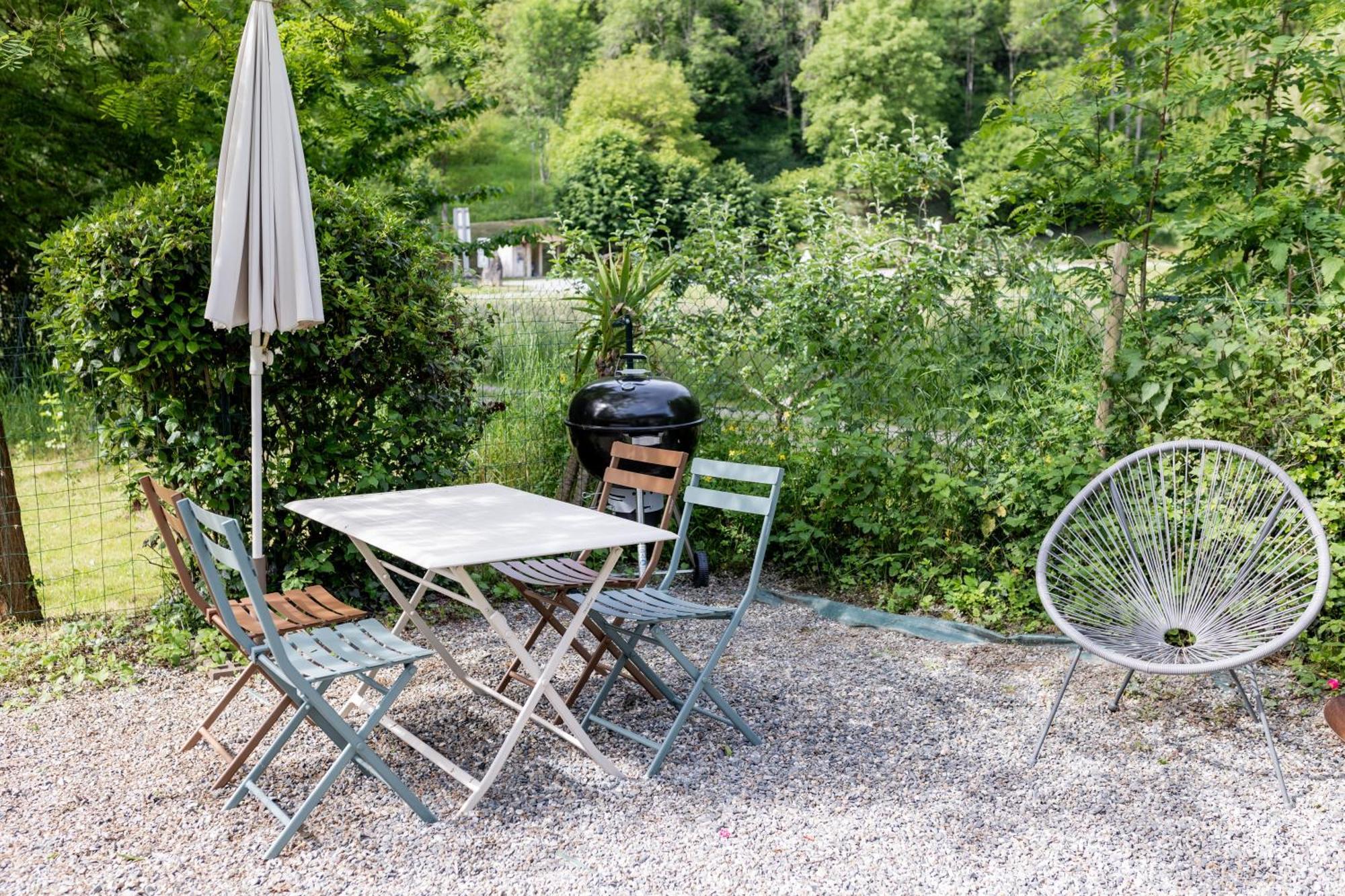 Gites Libellule At Auberge De L'Arac, Bar, Restaurant Aleu Zewnętrze zdjęcie