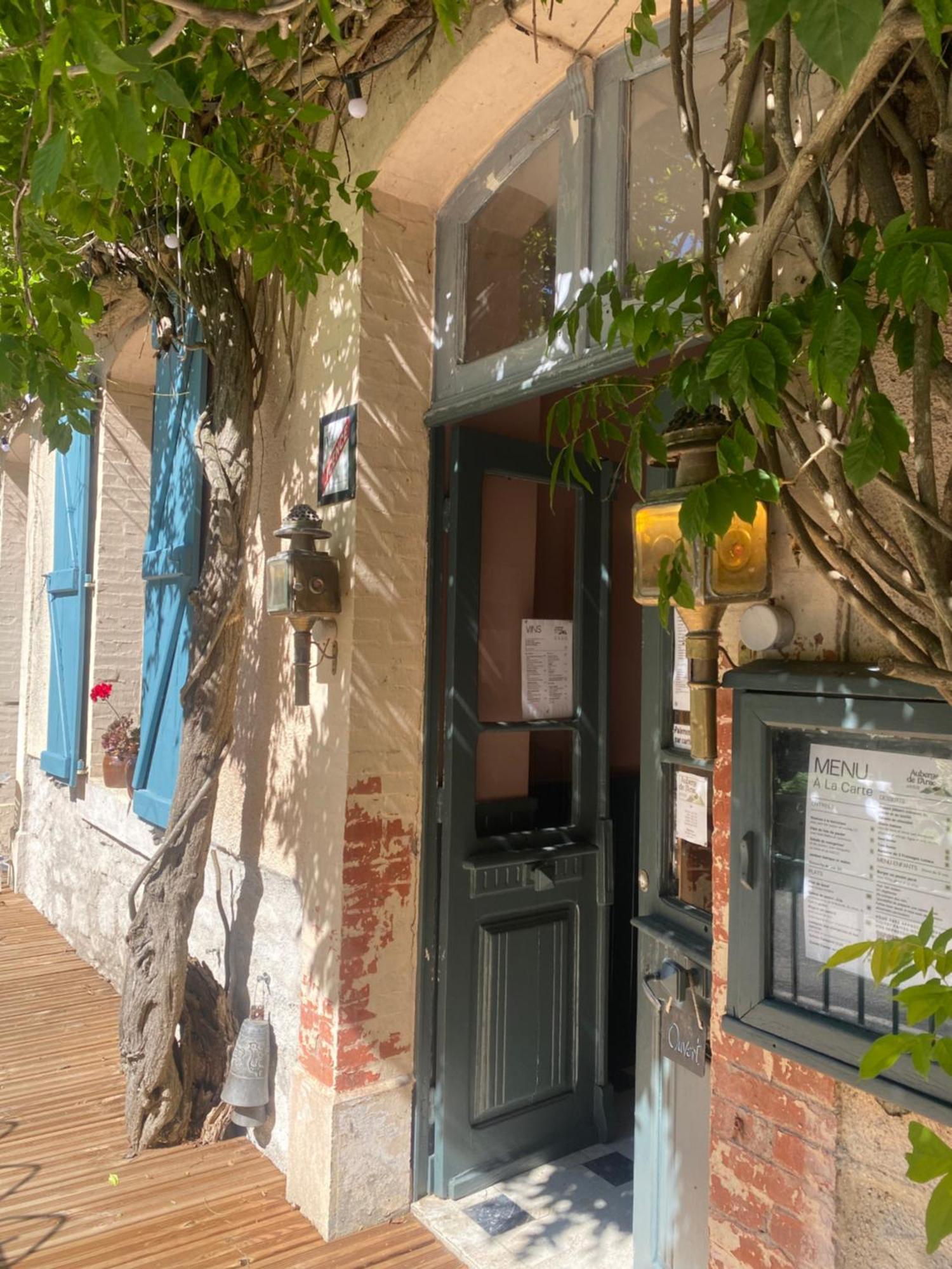 Gites Libellule At Auberge De L'Arac, Bar, Restaurant Aleu Zewnętrze zdjęcie